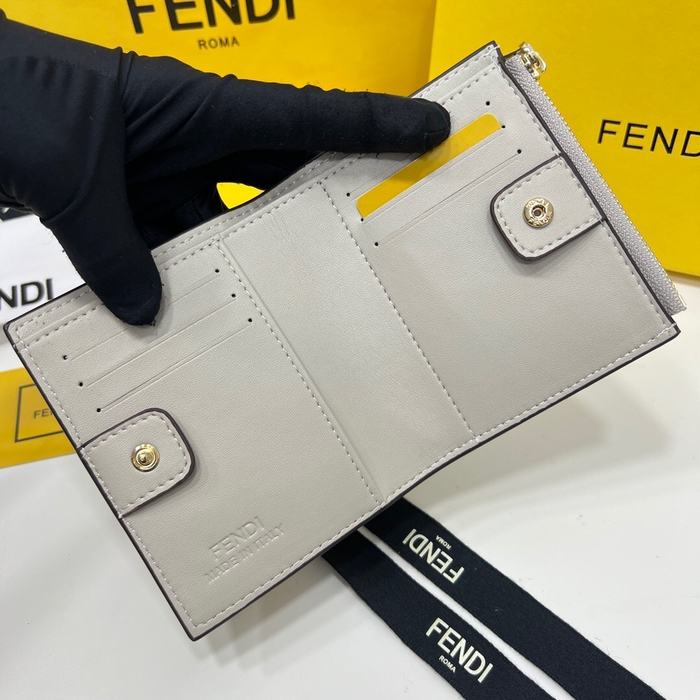 Wallet Fendi Grey Size 11.5x2x9.5cm