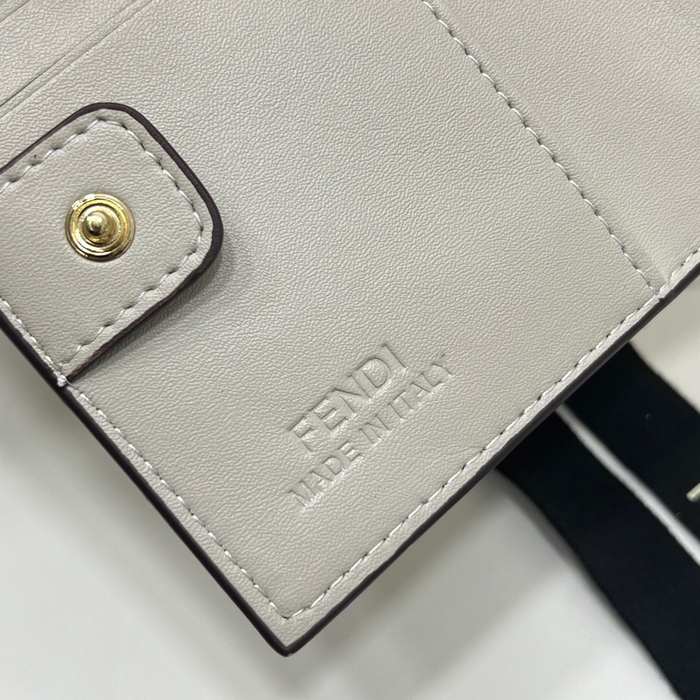 Wallet Fendi Grey Size 11.5x2x9.5cm