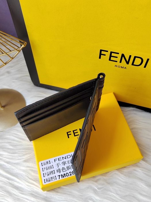 Wallet Fendi bi fold wallet Brown