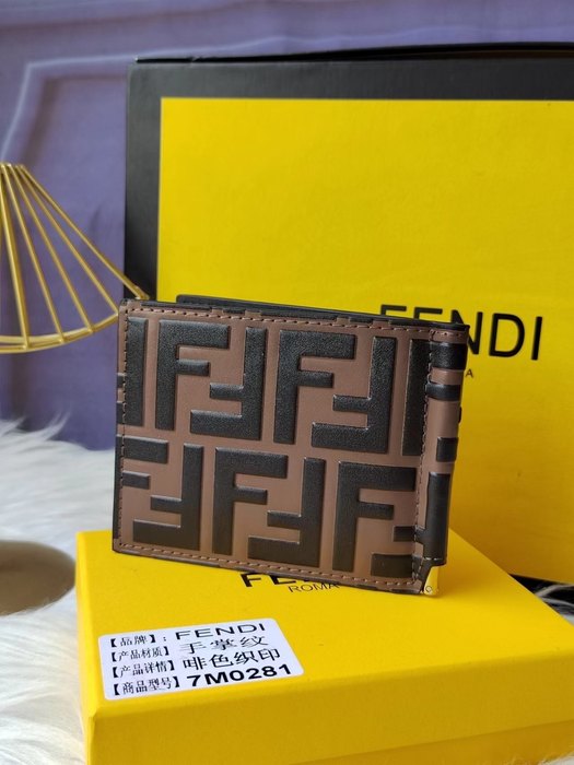 Wallet Fendi bi fold wallet Brown