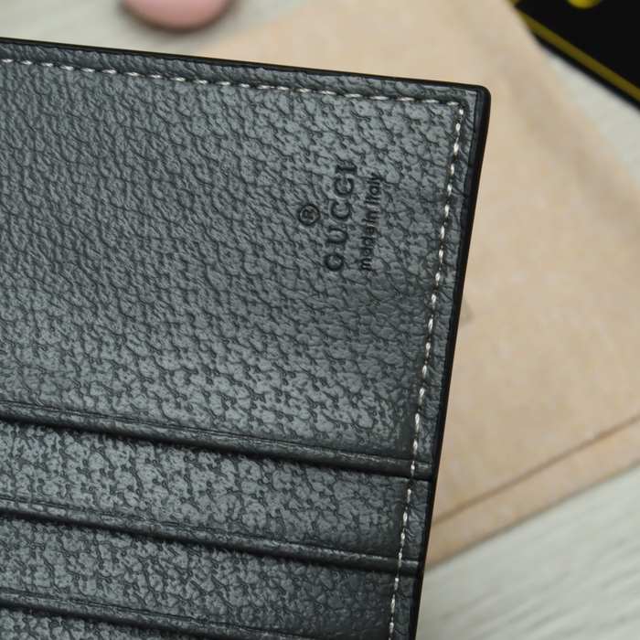 Wallet Gucci bi fold short wallet Grey Size 10x10cm