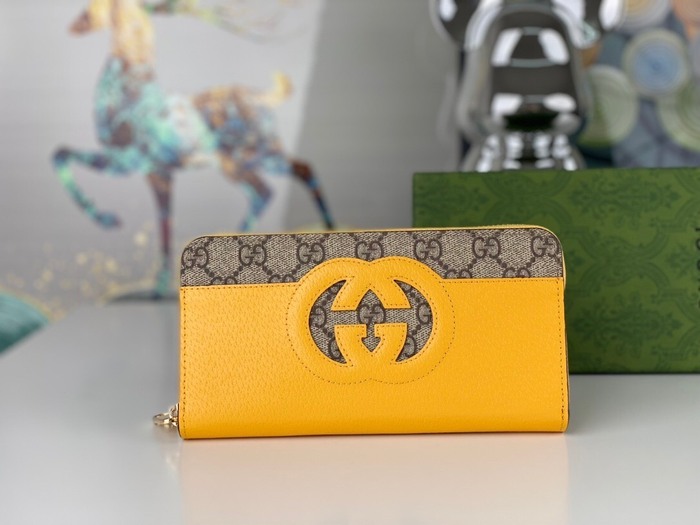 Wallet Gucci zip around GG logo wallet Tan Size 10x3cm