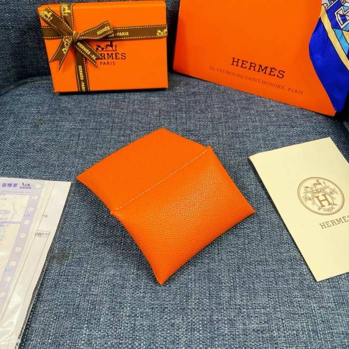Wallet Hermes Beige Size 10x6cm
