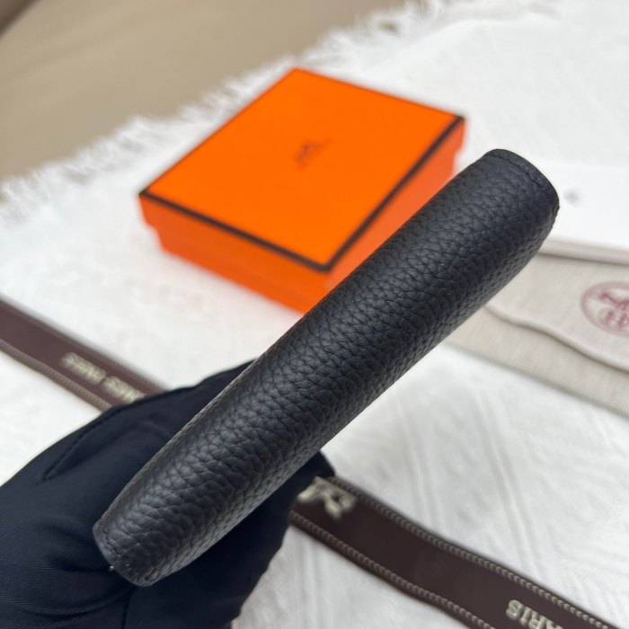 Wallet Hermes Compact leather wallet Black Size 12x10cm