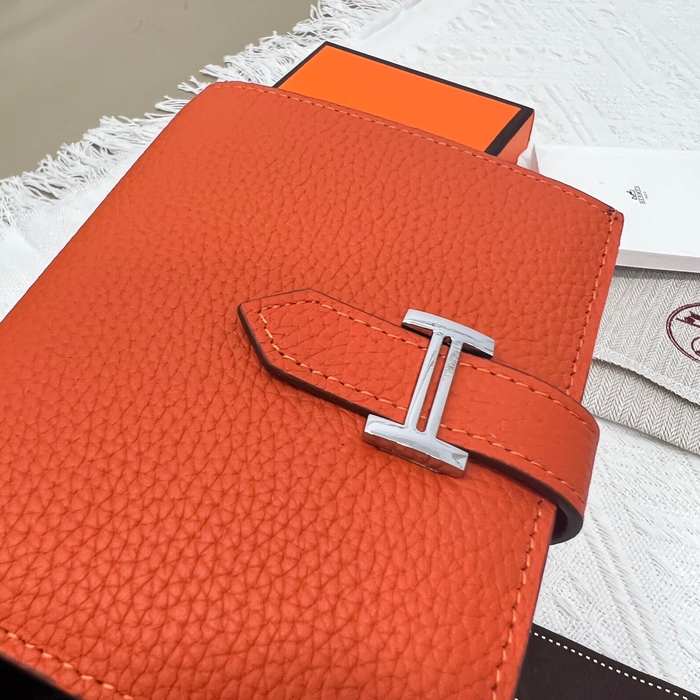 Wallet Hermes bifold wallet White Size 12x10cm