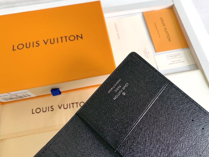 Wallet Louis Vuitton Black Size 10x14cm