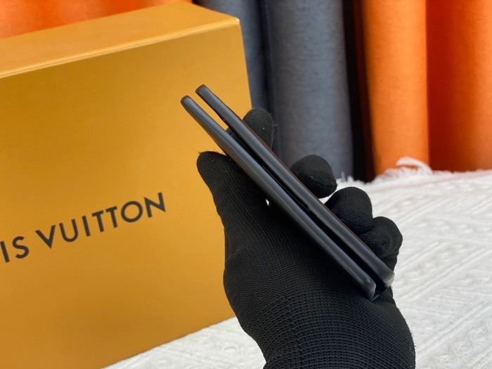 Wallet Louis Vuitton Black Size 7.5x11x1cm