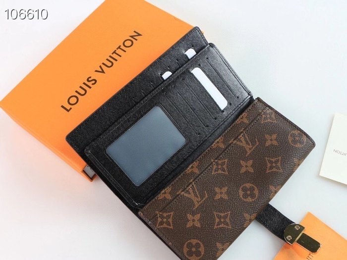 Wallet Louis Vuitton Brown Size 19x10