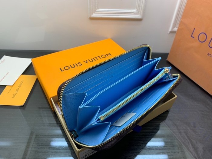 Wallet Louis Vuitton Brown Size 19x12.5x3cm