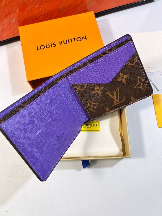 Wallet Louis Vuitton Monogram Canvas Bi fold Wallet Brown Size 11.5x9x1.5cm