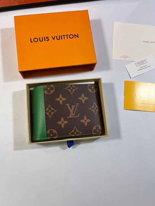 Wallet Louis Vuitton Monogram Canvas Bi fold Wallet Brown Size 11.5x9x1.5cm