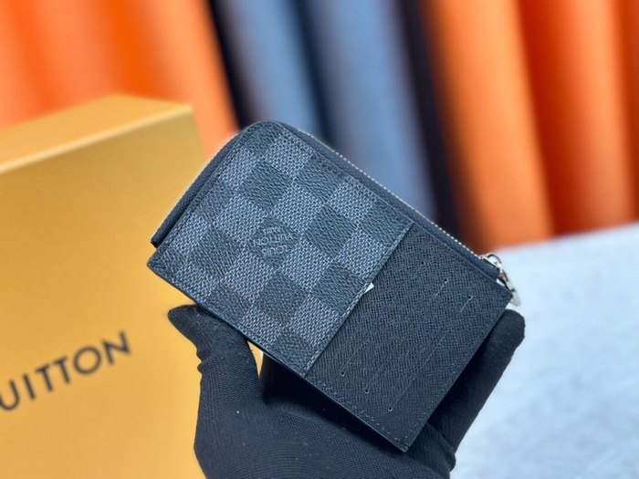 Wallet Louis Vuitton Zippy Coin Purse Black Size 13x18x1cm