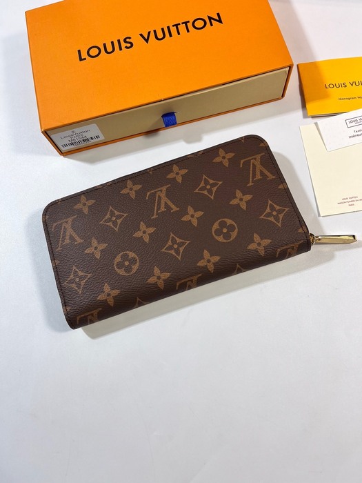 Wallet Louis Vuitton Zippy Wallet Monogram World Tour Brown Size 19.5x10.5x2.5cm