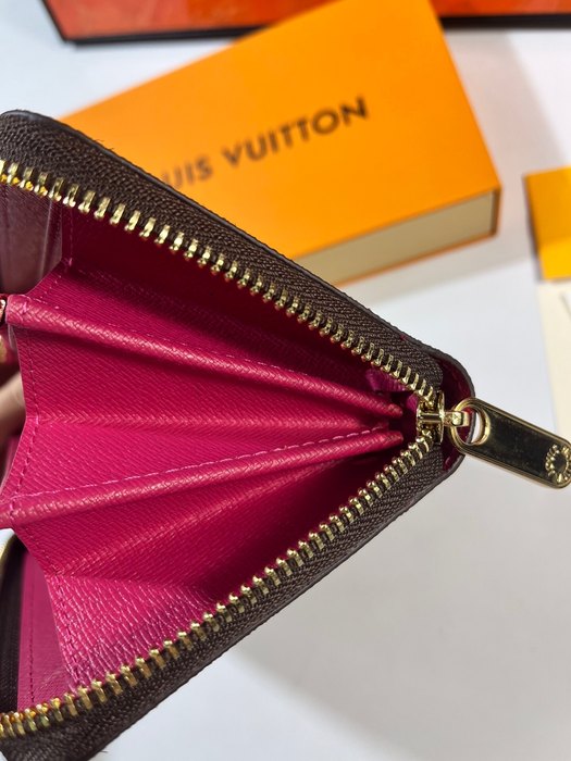 Wallet Louis Vuitton Zippy Wallet Monogram World Tour Brown Size 19.5x10.5x2.5cm