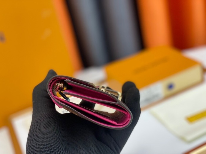 Wallet Louis Vuitton compact flap wallet Burgundy Size 12x9x2cm