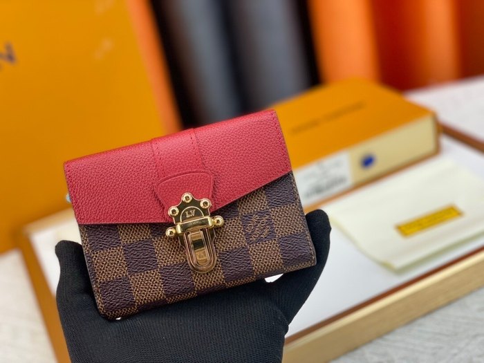 Wallet Louis Vuitton compact trifold Red Size 12x9x2cm