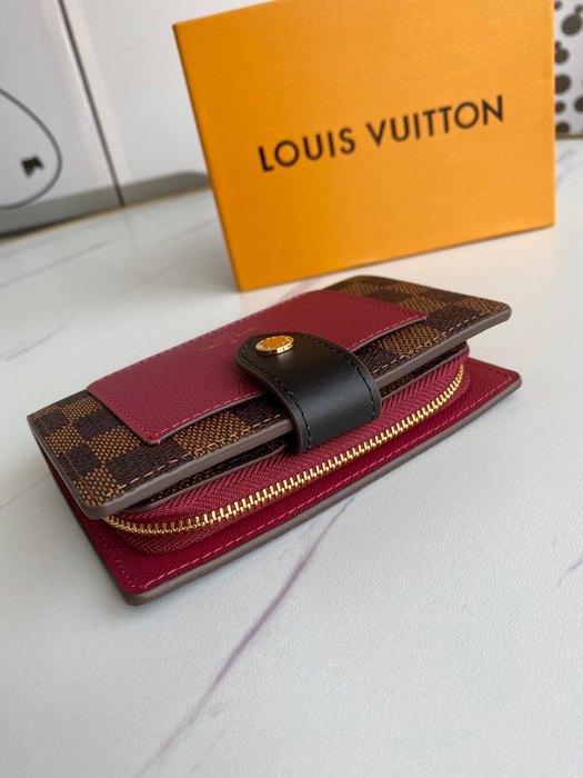 Wallet Louis Vuitton compact wallet Brown Size 13x9cm
