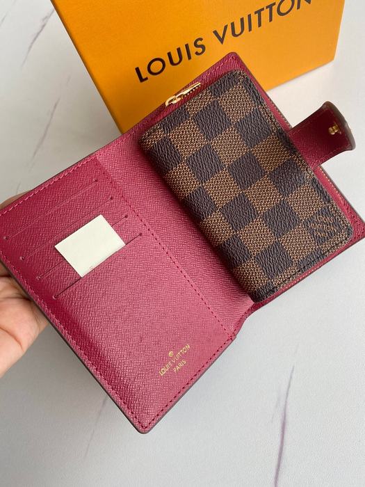 Wallet Louis Vuitton compact wallet Brown Size 13x9cm