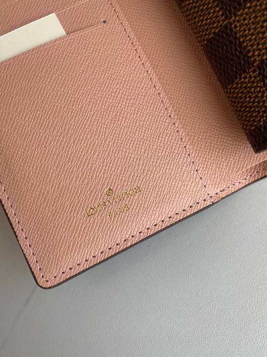 Wallet Louis Vuitton compact zip wallet Brown Size 13x9cm