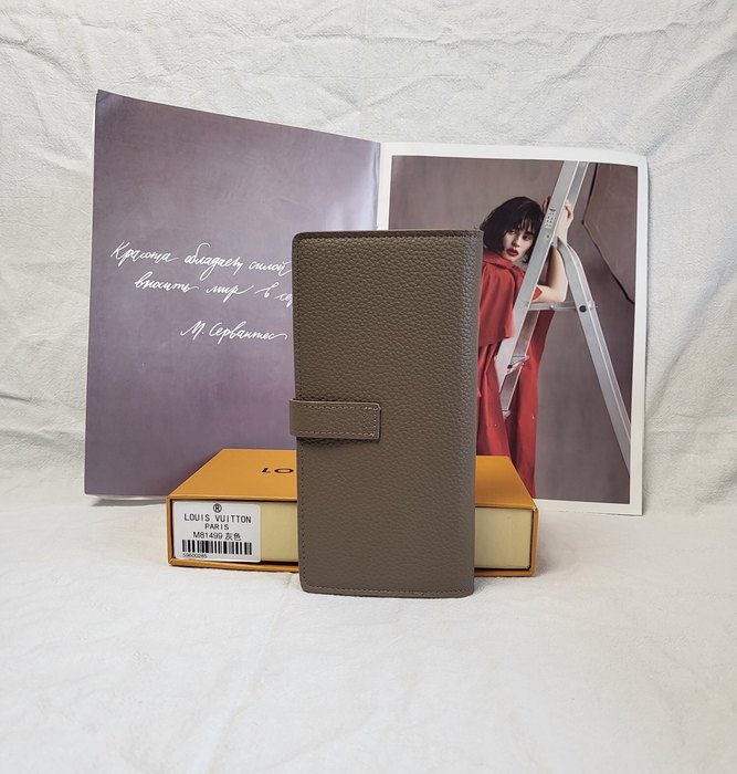 Wallet Louis Vuitton long wallet Black Size 10x19x1.7cm