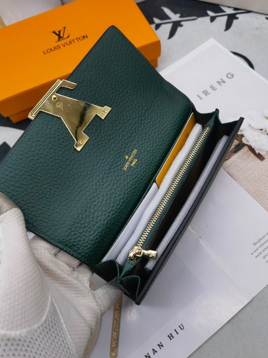 Wallet Louis Vuitton long wallet Green