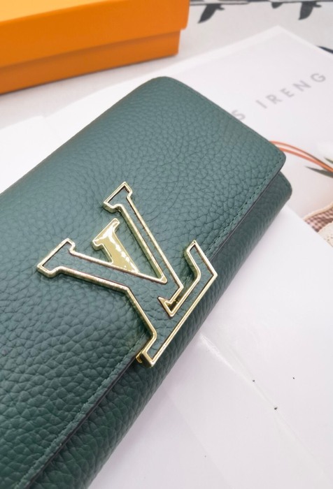 Wallet Louis Vuitton long wallet Green