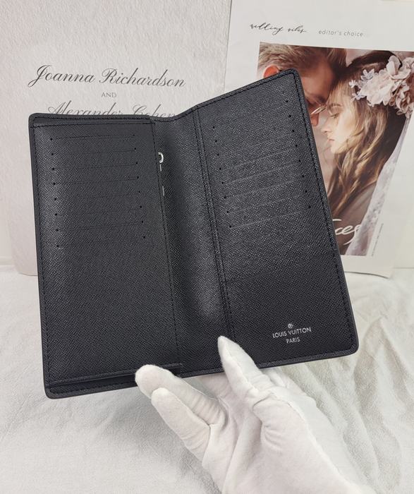 Wallet Louis Vuitton long wallet Grey Size 10x19x2cm