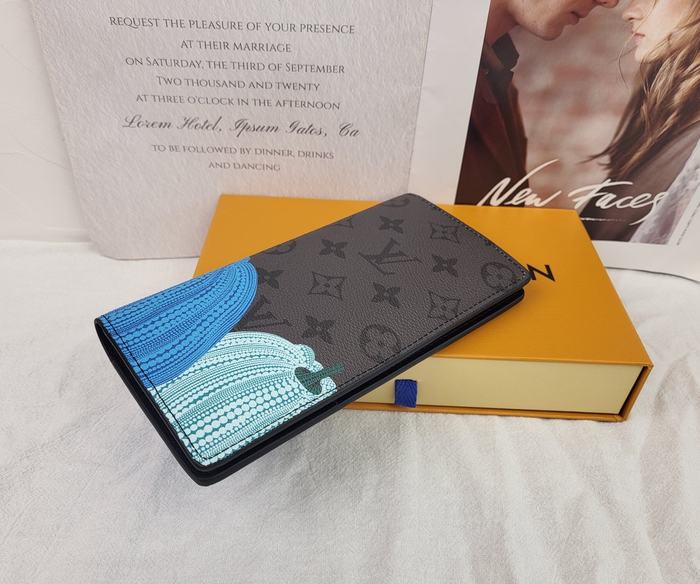 Wallet Louis Vuitton long wallet Grey Size 10x19x2cm