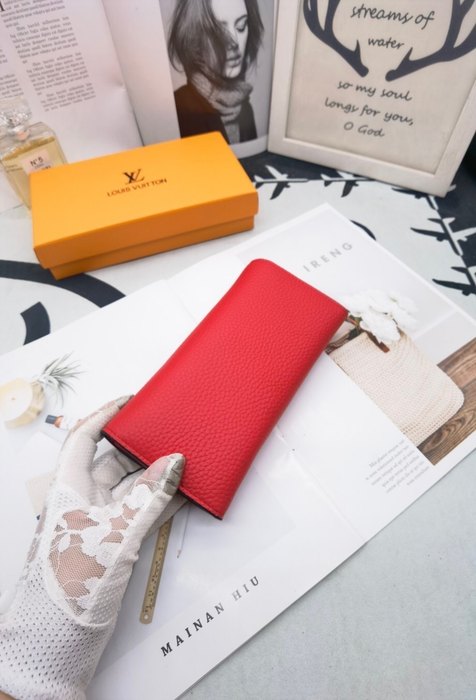 Wallet Louis Vuitton long wallet Red