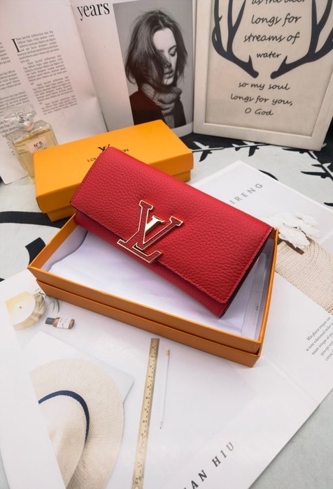 Wallet Louis Vuitton long wallet Red