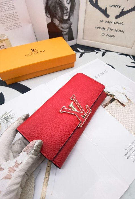 Wallet Louis Vuitton long wallet Red