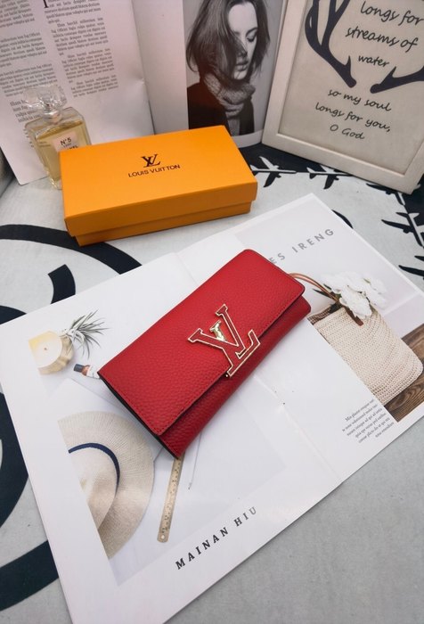Wallet Louis Vuitton long wallet Red