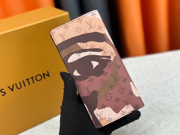 Wallet Louis Vuitton long zip wallet Brown