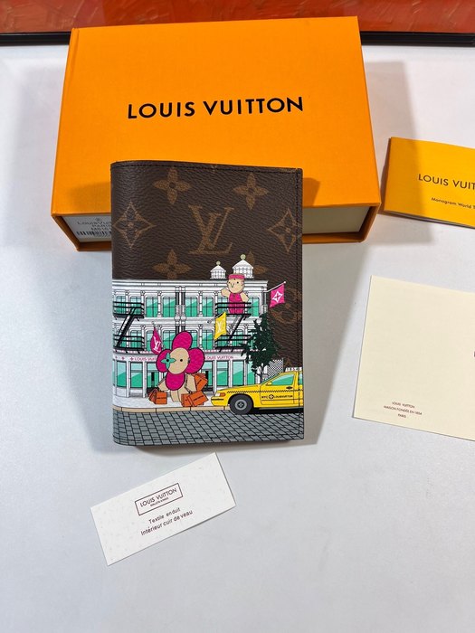 Wallet Louis Vuitton monogram canvas with graphic print Brown Size 10x14x2.5cm