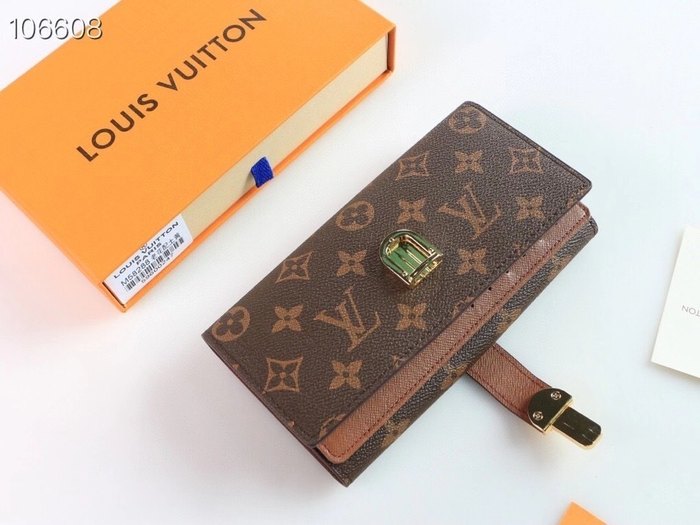 Wallet Louis Vuitton monogram flap wallet Brown Size 19x10
