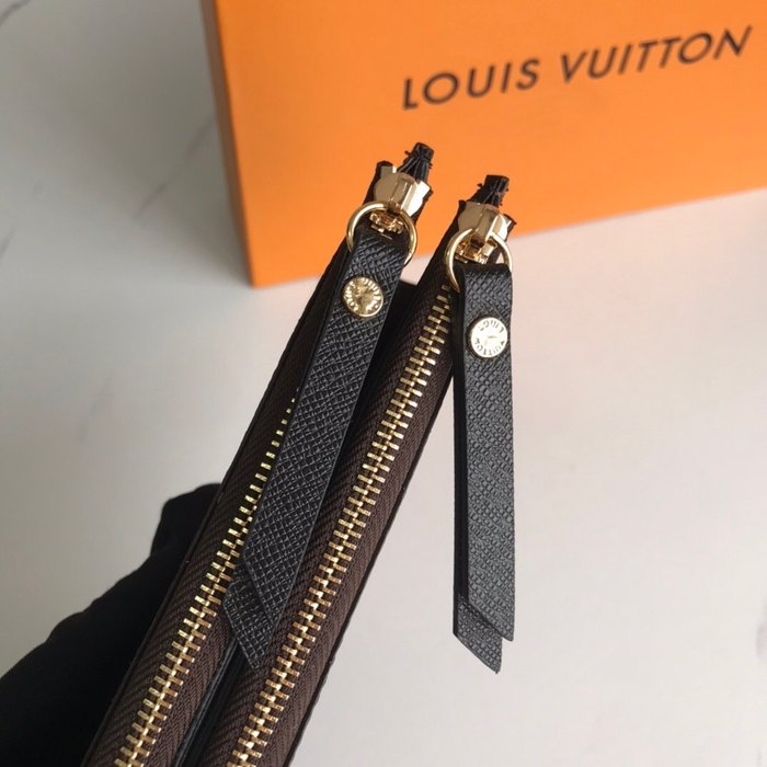 Wallet Louis Vuitton zippered long wallet Brown Size 21x9x2cm