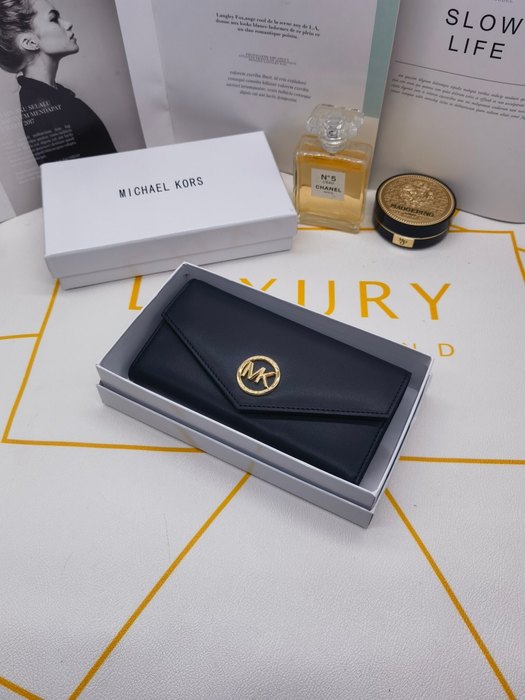 Wallet Michael Kors long flap wallet Black