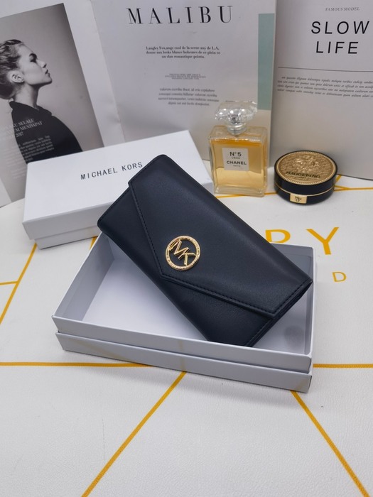 Wallet Michael Kors long flap wallet Black