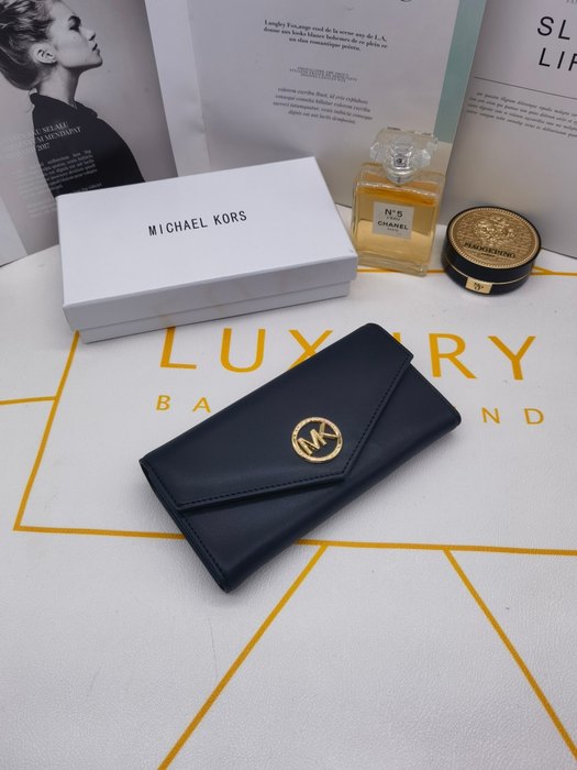 Wallet Michael Kors long flap wallet Black