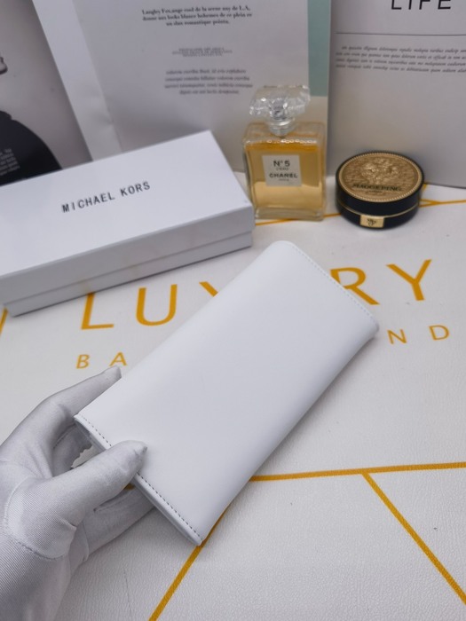 Wallet Michael Kors long wallet White