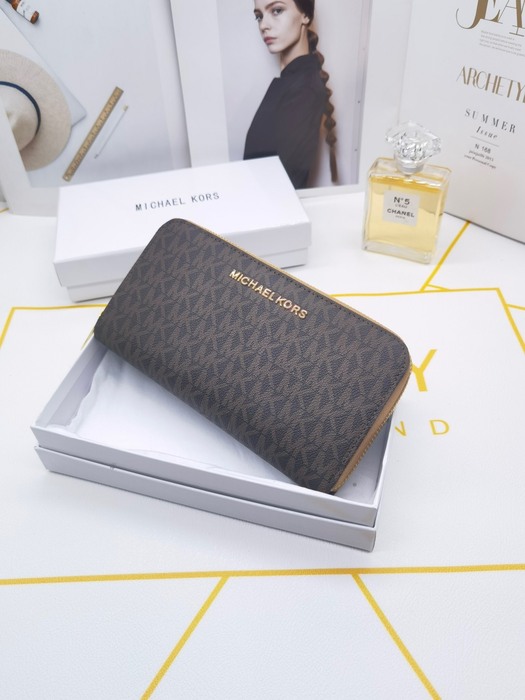 Wallet Michael Kors zip around wallet Brown