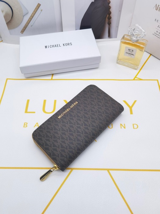 Wallet Michael Kors zip around wallet Brown