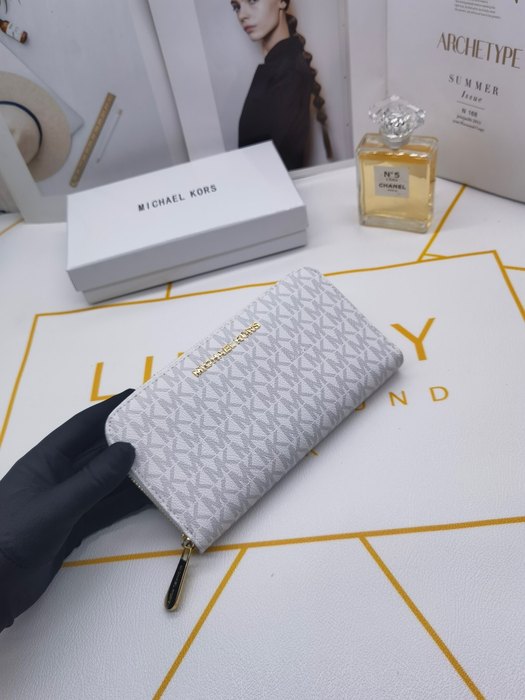 Wallet Michael Kors zip around wallet White