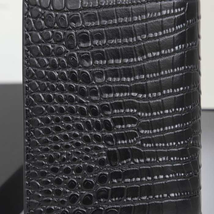 Wallet YSL long crocodile embossed Black Size 11x18x2cm