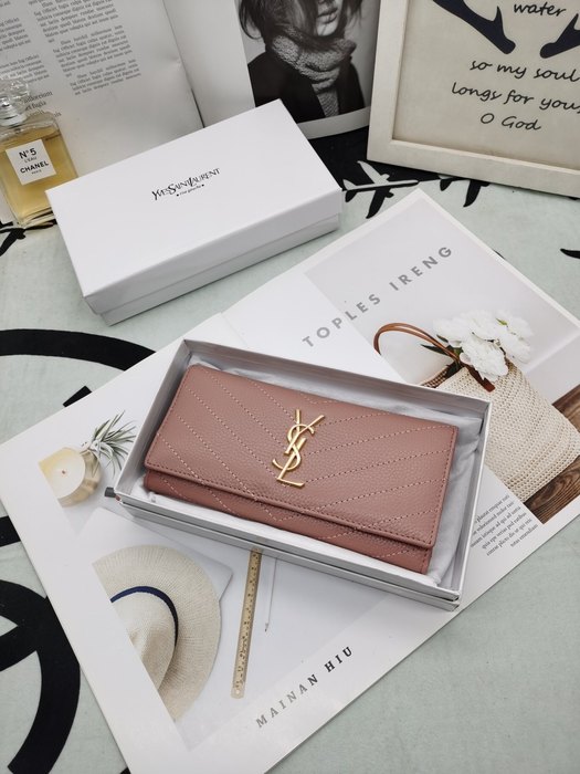 Wallet Yves Saint Laurent long wallet Beige