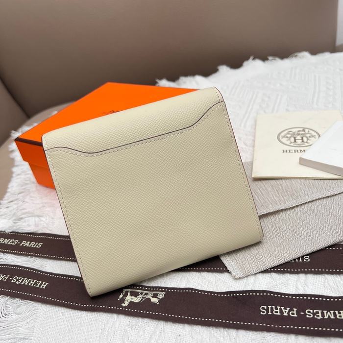 Wallet folded wallet Beige Size 14x12cm