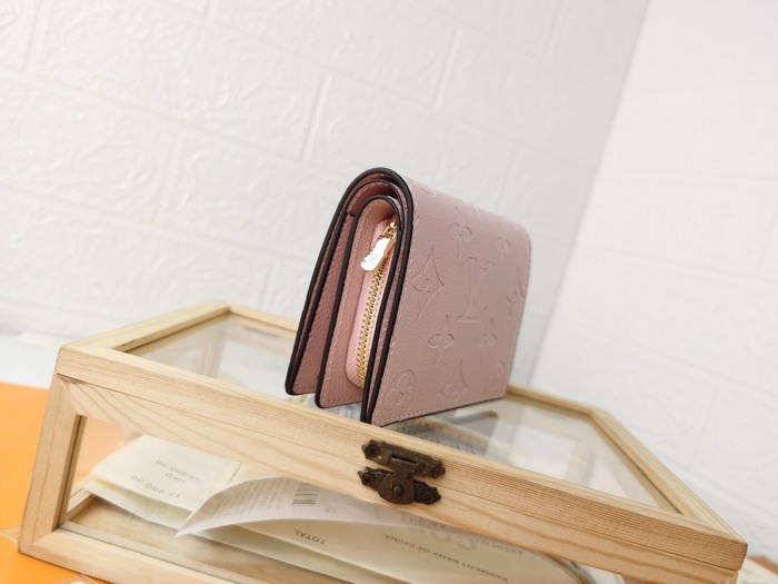 Wallet short wallet Beige Size 11x8.5x3.5cm