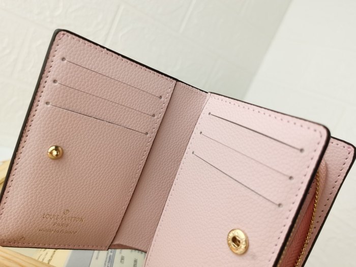 Wallet short wallet Beige Size 11x8.5x3.5cm