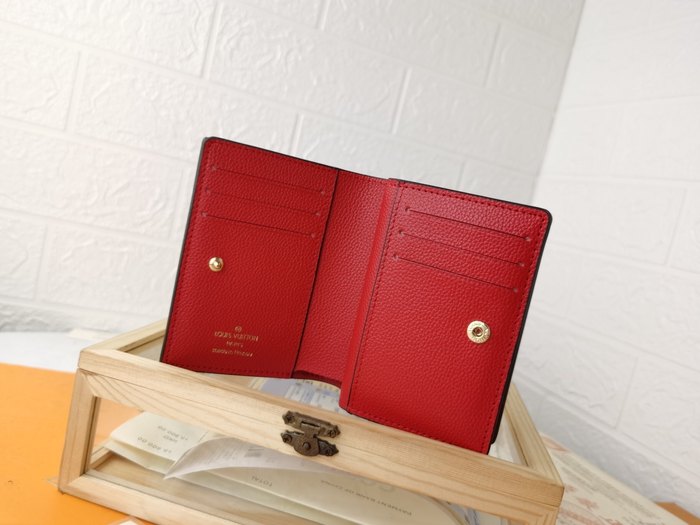Wallet zip around compact wallet Red Size 11x8.5x3.5cm