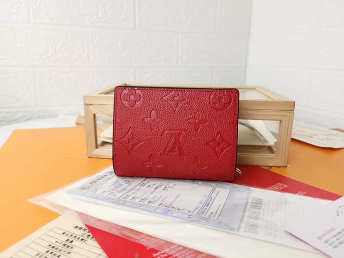 Wallet zip around compact wallet Red Size 11x8.5x3.5cm